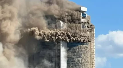 Астанада "Хан Шатыр" ауданындағы ғимараттан өрт шықты