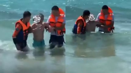 Ақтауда суға батып бара жатқан ер адам құтқарылды