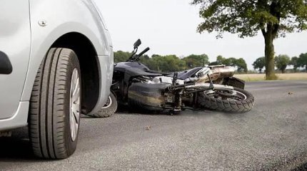 Подростка на мотоцикле насмерть сбили на трассе близ Астаны