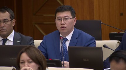 Порядка сотни законов приняли депутаты мажилиса во второй сессии восьмого созыва