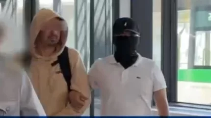 "Ауылдасына пышақ сұққан": Қылмыс жасаған қазақстандық Кореядан экстрадицияланды