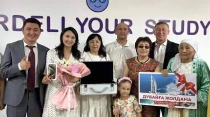 Астанада ҰБТ-дан 140 балл жинаған оқушыға 5 млн теңге берілді