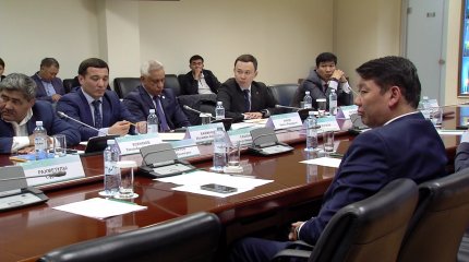 "Мәдениет саласының қызметкерлерінің айлығы шайлығына жетпейді", - депутат