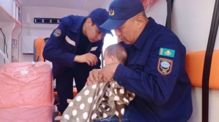 8-месячного малыша спасли от задымления в Атырау