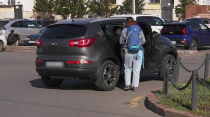 Таксистов-лихачей начнут отстранять от работы в Казахстане