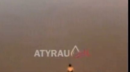 Атырауда көпірден секіргендер айыппұл арқалады