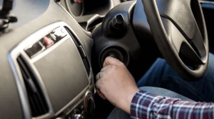 Елімізге рулі оң жақтағы көліктерді бөлшектеп әкелуге салынған тыйым тағы ұзартылмақ