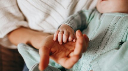 12-летняя девочка стала мамой в Павлодарской области: проводится расследование