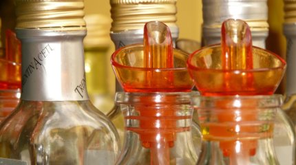 19-летний парень умер от отравления уксусом