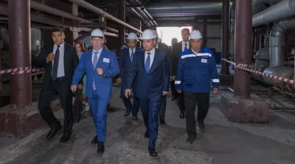 Олжас Бектенов Семейдегі апатты ЖЭО инфрақұрылымын жаңғырту жұмыстарын тексерді