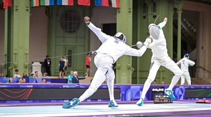 Эльмир Әлімжанов Олимпиада ойындарын жеңіспен бастады