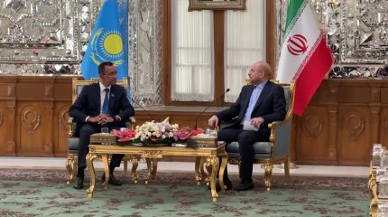 Мәулен Әшімбаев Иранның жаңа президентін ұлықтау рәсіміне қатысты