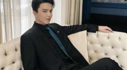 Димаш Құдайберген қазақстандықтарға қуанышты жаңалығын айтты