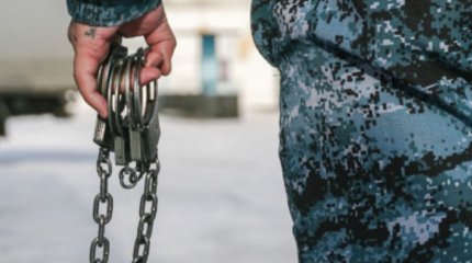 Петропавлда алаяқтар студентті пәтерде қинап ұстап, несие алдырып, бопсалаған