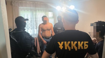 Вымогали авто, снегоход и айфоны: преступную группу задержали в Рудном