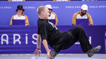 Казахстанец Амир Закиров готовится сразиться в четвертьфинале Олимпиалы