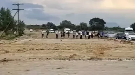 Ыстықкөлдегі селден 16 үйді су басып, көпір қирады