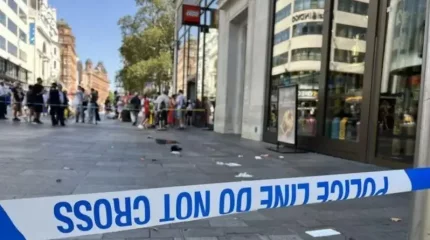 Лондон қаласының орталығында әйел мен балаға шабуыл жасалды