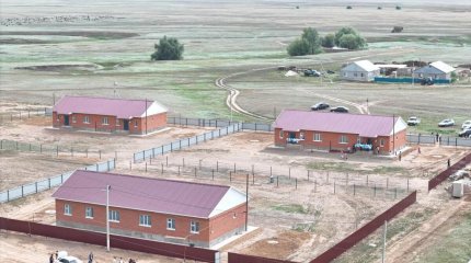 Қыста ешкім үйсіз қалмайды - Шарлапаев су тасқынынан зардап шеккен халыққа уәде берді