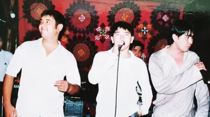 "Кенжебек ренжіп қалмасын": Мақсат Базарбаев "МузАртта" өнер көрсеткен сәтін есіне алды