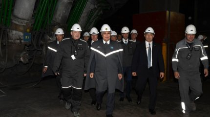 Токаев посетил металлургический комбинат Qarmet