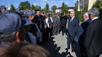 Мемлекет басшысы Шахтер ауылының еңбеккерлерімен жүздесті