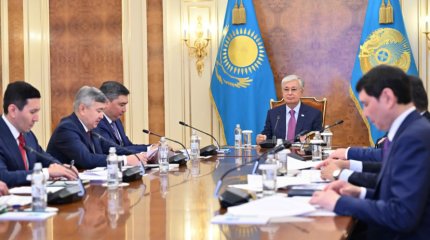 Токаев обсудил с Правительством экономическую ситуацию в стране