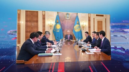 Президент Үкімет мүшелерімен еліміздің экономикалық жағдайын талқылады