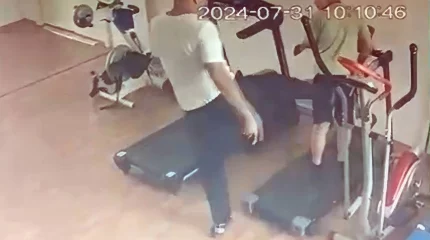 Артынан теуіп, таяқпен қорқытады: Қостанайда ерекше балаларға арналған орталықтың мұғалімі оқушыларды ұрып-соққан