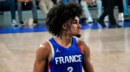 Ұрылар баскетболшының әлеуметтік желі арқылы өтінішінен соң паспортын қайтарған