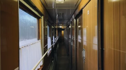 Кішкентай куәгер: Өскемен – Алматы пойызында ер адам немересінің көз алдында қайтыс болды