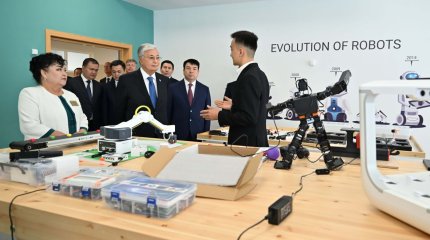 Мемлекет басшысы Астанадағы бірқатар жаңа мектепті аралап көрді