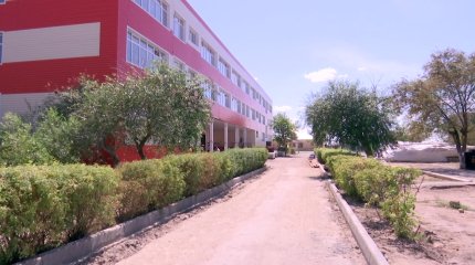 Члены партии "AMANAT" ознакомились с ходом капитального ремонта школы в Кызылорде