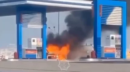 Алматыда жанармай құю бекетінде көлік өртенді