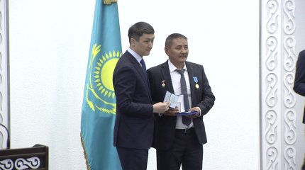 Лучших сотрудников угольной сферы наградили в Астане