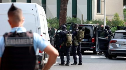 Во Франции перед синагогой произошёл взрыв