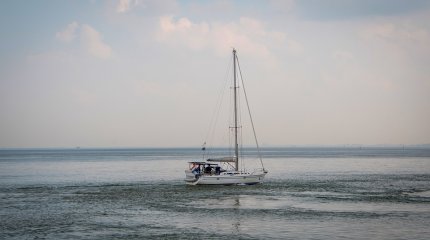 Йемен жағалауында кеме апатқа ұшырап, 13 адам қаза тапты