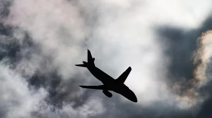 Туристер мінген ұшақ апатқа ұшырады