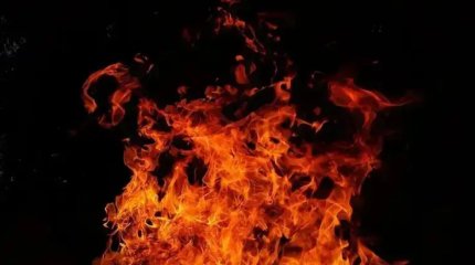 Ақтөбе облысында 10 жастағы қыз көліктің ішінде тірідей өртеніп кетті