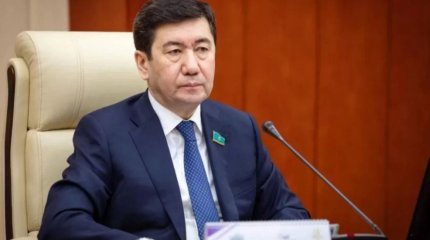 Ерлан Қошанов: Конституция – мемлекеттілігіміздің мызғымас тұғыры