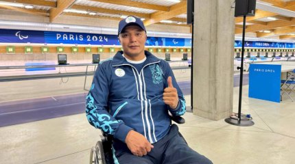 Еркин Габбасов завоевал серебро Паралимпийских игр в Париже по пулевой стрельбе из винтовки