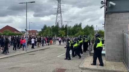 Казахстанцам рекомендовали воздержаться от посещения некоторых городов Великобритании