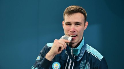 Призеры Олимпийских игр вернулись в Казахстан