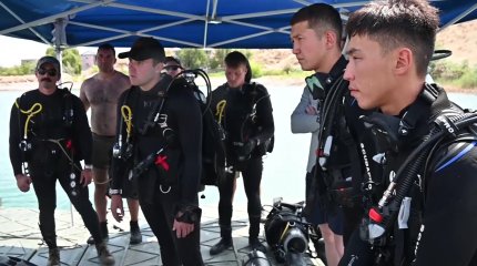 Военные моряки разминировали объекты в Конаеве