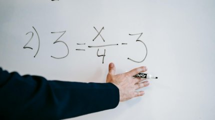 Павлодарлық университетте оқытушылар жұмыстан шығарылғаны жайлы дерек расталмады