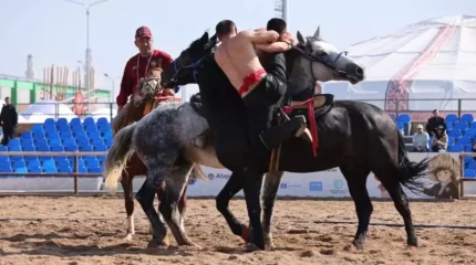 Дүниежүзілік көшпенділер ойындары: Қазақстан құрамасы аударыспақ пен қазақ күресінен алтын жеңіп алды