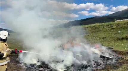 В Восточном Казахстане с начала сезона сгорело почти 80 тонн сена