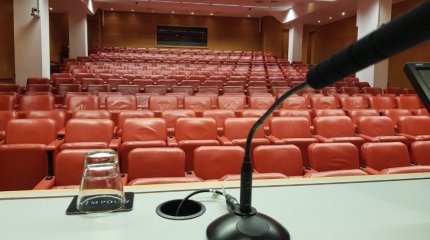 Трамп отказался от теледебатов с Харрис