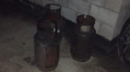 Ақмола облысында өрт кезінде бес газ баллоны шығарылды