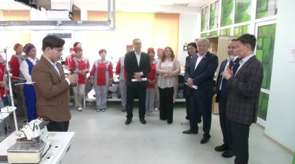 АЭС салуды қолдау жөніндегі Халықтық штаб мүшелері Ұлытау облысының тұрғындарымен кездесті